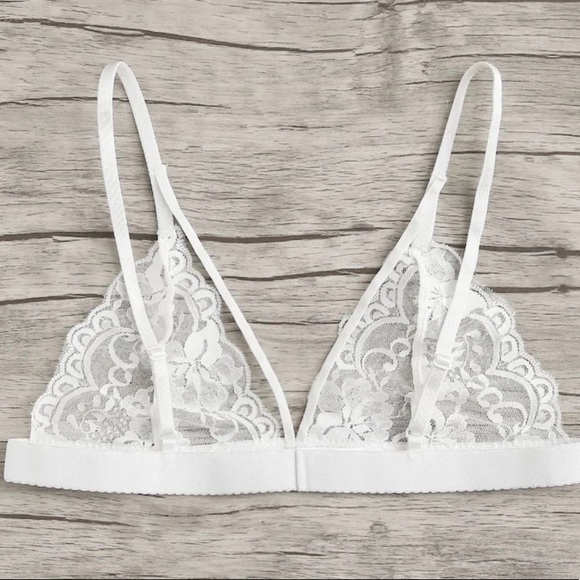 ‫Harness Lace Bralette - Picture 2 of 4